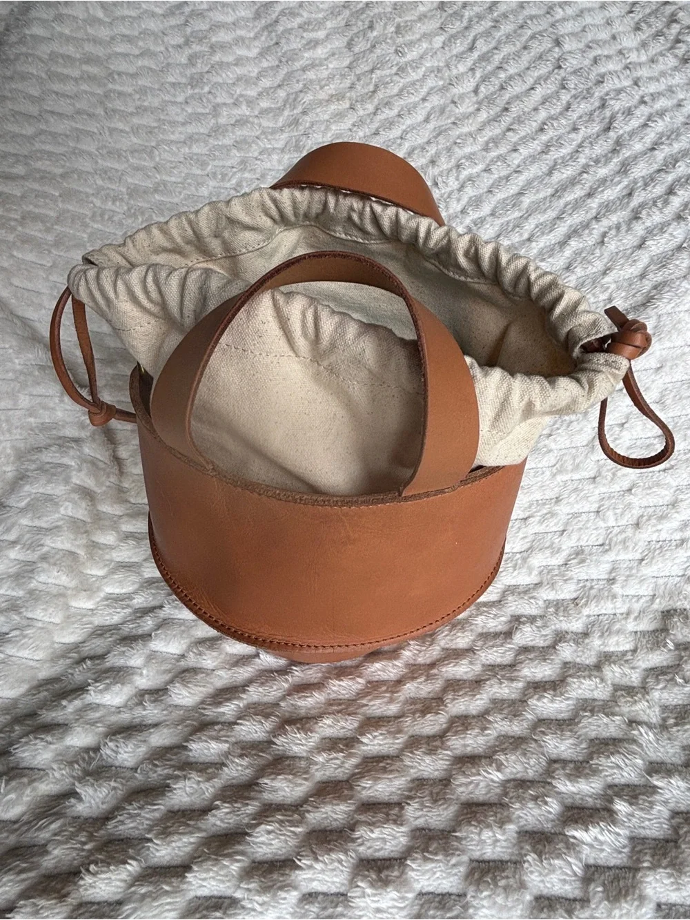 Madewell Cognac Leather Bucket Crossbody Bag Gold Hardware Drawstring Near New